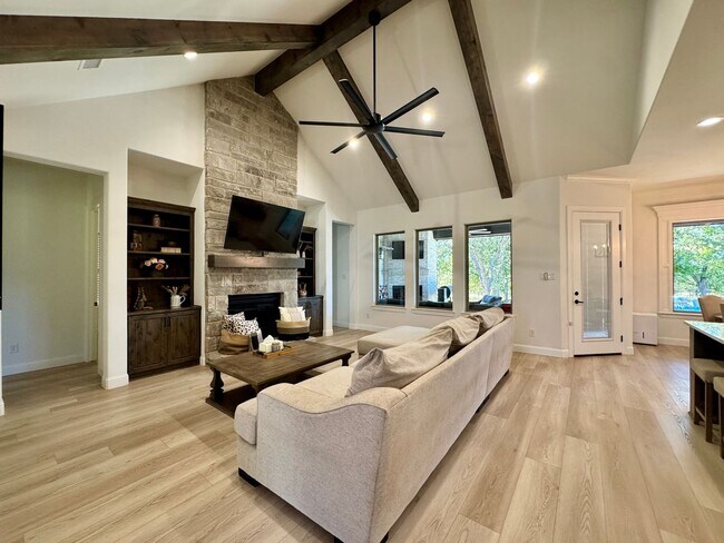 Foto del edificio - Reata Ranch Home - Peaster ISD