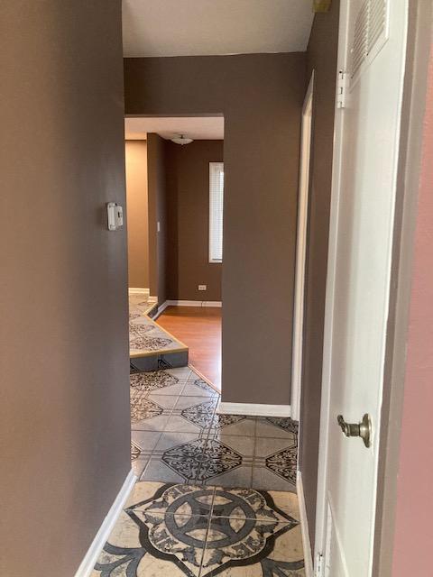 Building Photo - 5551 DELMONTE DR