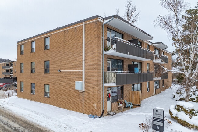 Building Photo - 1211 Goodfellow Road