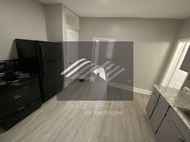 Foto del edificio - 4702 Bryant Ave