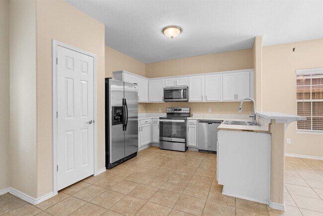 Foto del edificio - 6238 Cottage Pines Dr