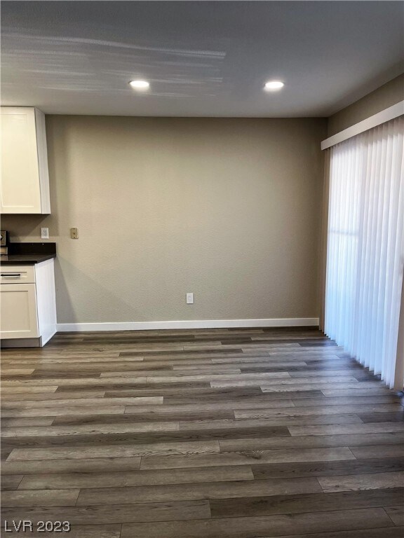 Building Photo - 1117 Willow Tree Dr
