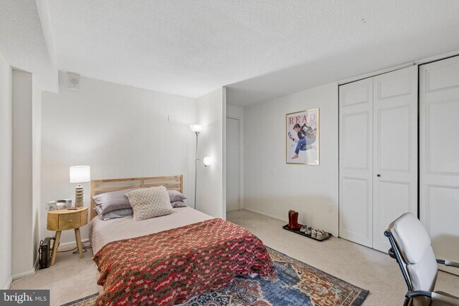 Foto del edificio - 1420 Locust St