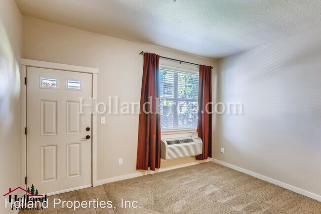 Foto del edificio - 2 br, 1 bath House - 7967 NE Rockne Way