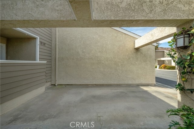 Building Photo - 337 Deerfield Ave