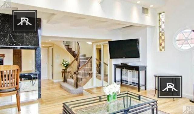 Building Photo - 2 bedroom in Boston MA 02116
