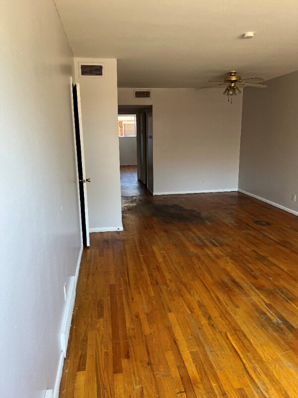 Building Photo - 5300 Macklind Ave