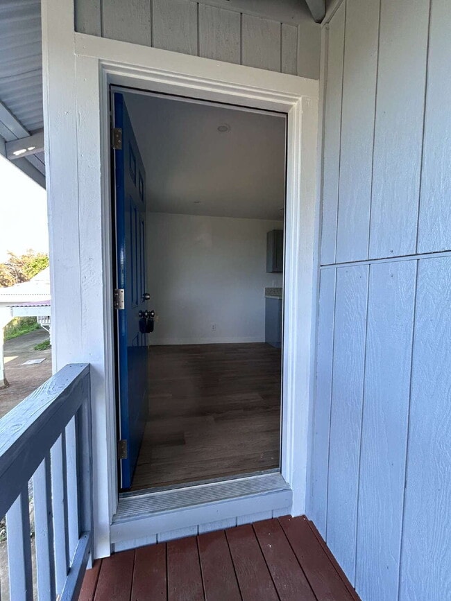 Building Photo - Available Now! 2bd/1ba for rent in Kapaau!