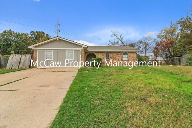 Foto del edificio - 7012 Candlewick Ct