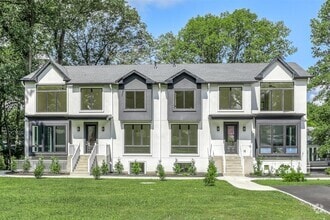 Building Photo - 613 Union Rd