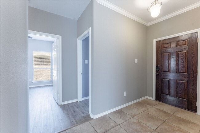 Foto del edificio - 2401 Spruce Springs Way