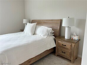 Building Photo - 9498 Napoli Ln