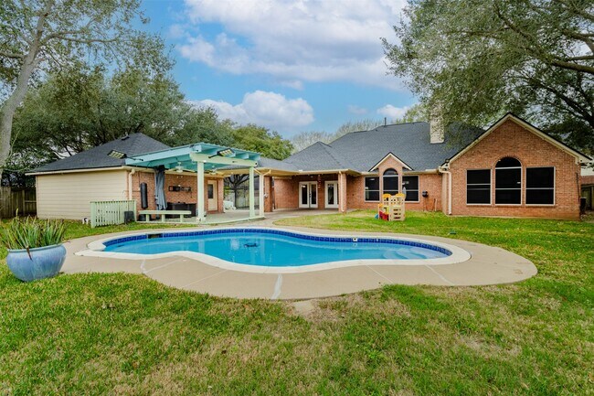 Building Photo - 3204 Canvasback St