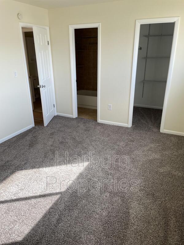 Foto del edificio - 3770 Iris Ave