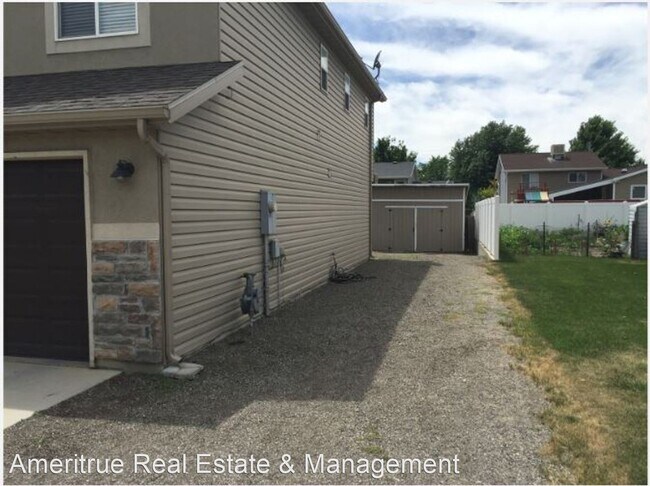 Foto del edificio - 3 br, 2.5 bath House - 378 S 410 W
