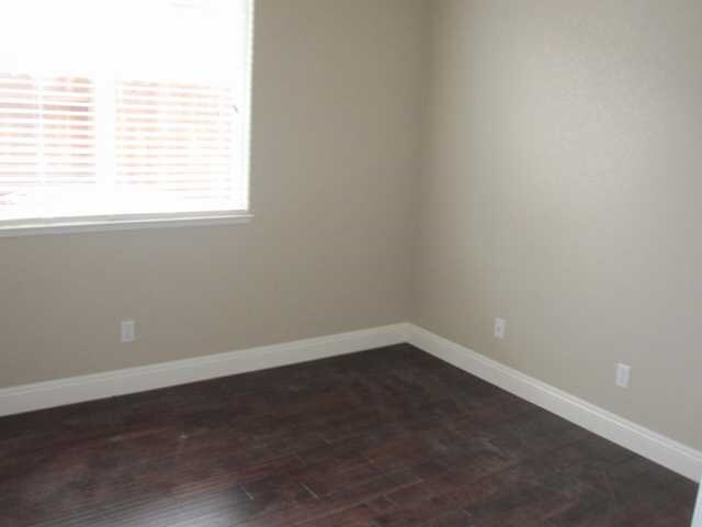 Foto del edificio - 2824 Glow Rd
