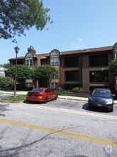 Building Photo - 2109 Woodbox Ln