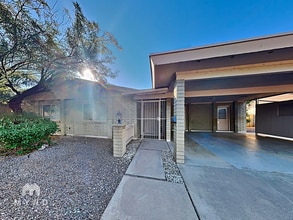 Building Photo - 2009 W Newcastle Cir