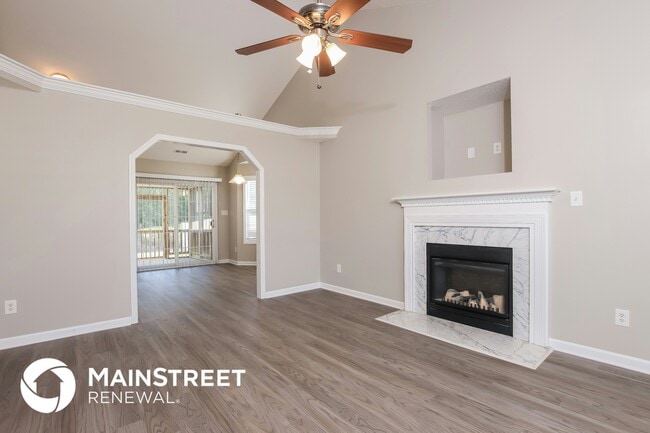 Building Photo - 5113 Limewood St