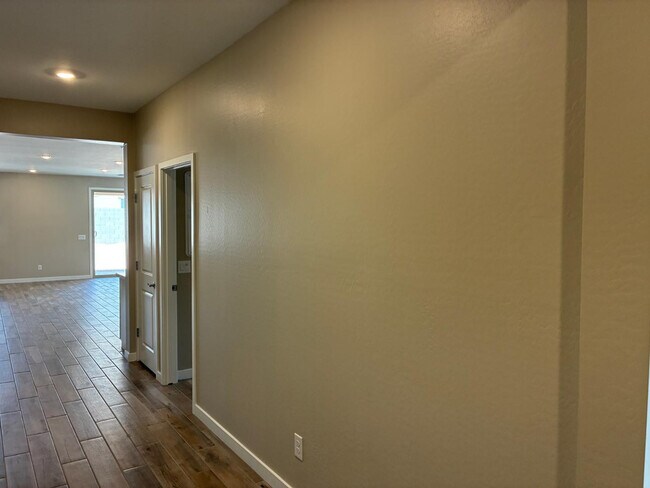 Foto del edificio - 18372 W Villa Chula Ln