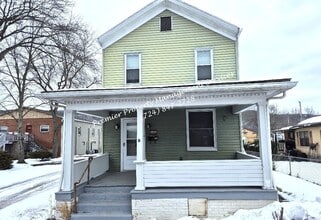 Building Photo - 2518 9th Ave