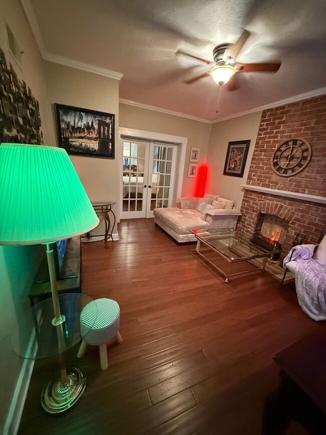 Photo - 115 Merrimac St Apartment