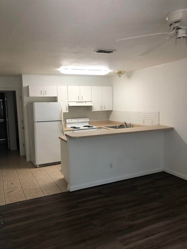 Foto del edificio - 2471 Wren Hollow Dr