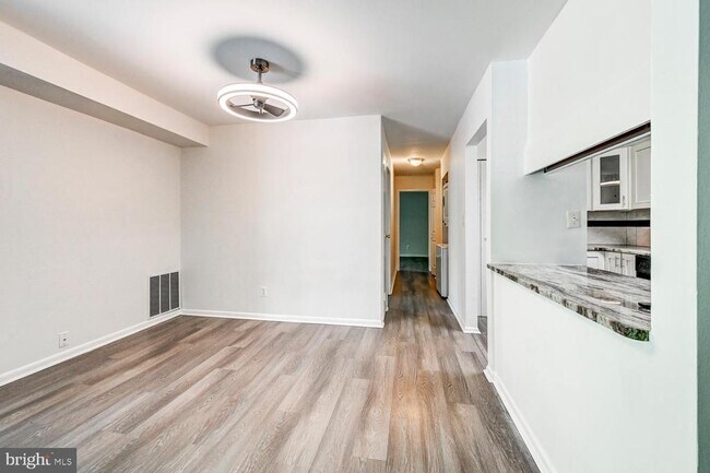Foto del edificio - 101 Fitz Ct