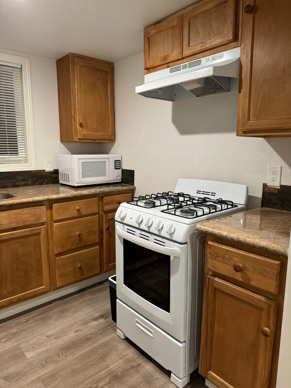 Foto del edificio - 6167 Overdale, ADU