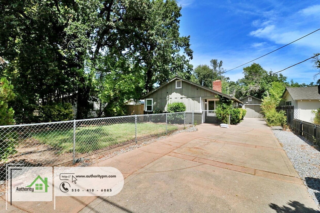 Primary Photo - 2022 Jewell Ln