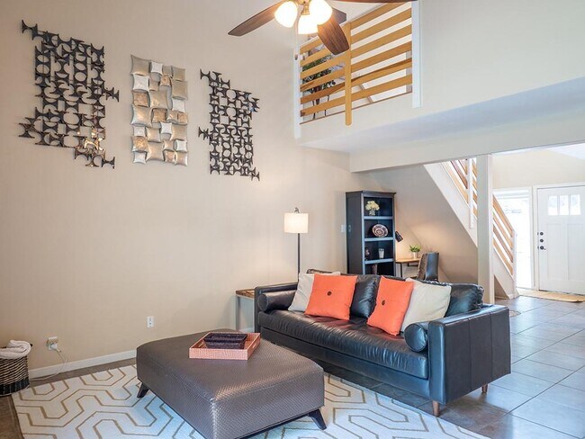 Building Photo - 6003 Shadow Valley Cove