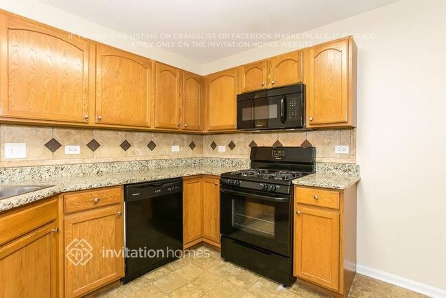 Building Photo - 2603 Sumac Dr