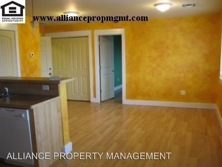 Building Photo - 2 br, 2 bath House - 2115 Durston Rd. Unit 14