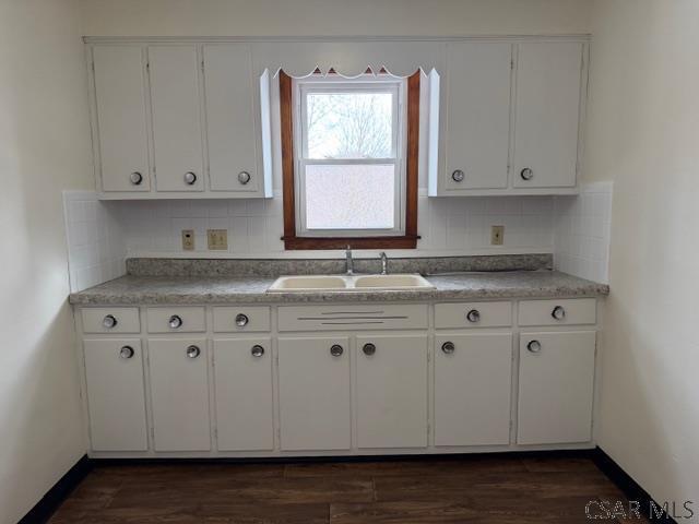 Foto del edificio - 927 East Ave