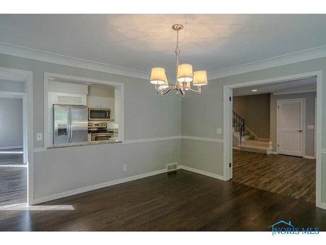 Building Photo - 3783 Hillandale Rd