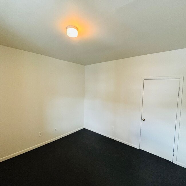 Foto del edificio - 761-765 S 8th Street