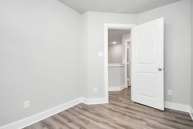 Foto del edificio - 21047 Bay Vlg Dr