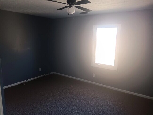 Dormitorio de la planta superior - 3308 Kirby Ave