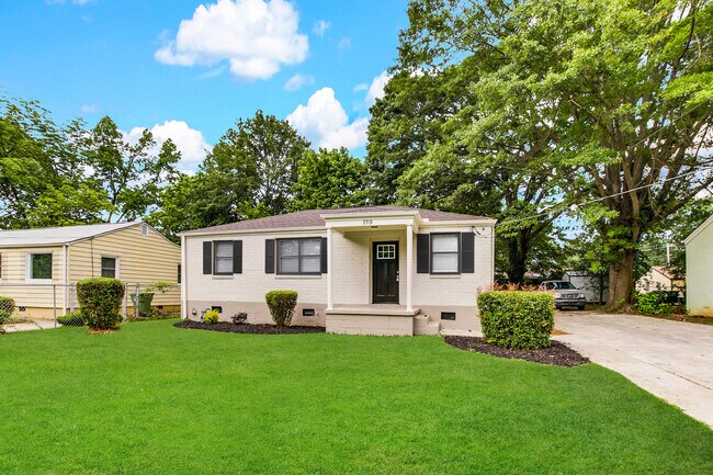 Building Photo - 2519 Godfrey Dr Nw