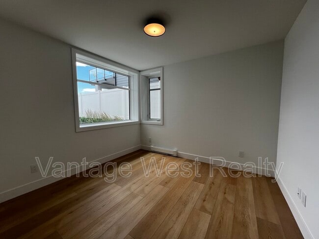 Photo du bâtiment - 2507 Pinnacle Rdg Dr