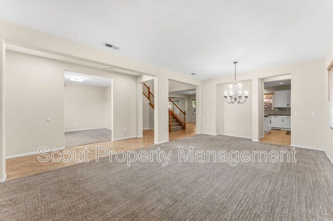 Foto del edificio - 34349 Lamborn St