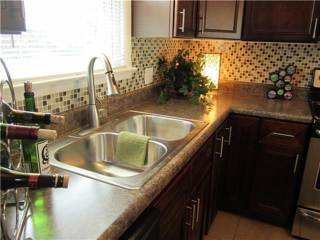 Foto del edificio - Charming 2 Bed, 1 Bath Nashville Rental - Prime Location on Lenore Street! FENCED BACK YARD!