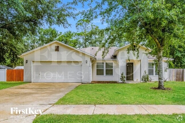 Building Photo - 11293 Martin Lakes Dr N