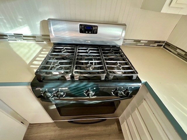 Building Photo - 560 Ramar Rd