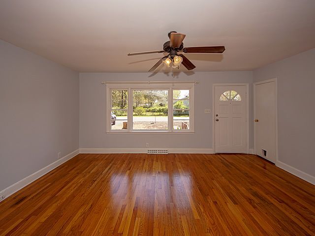 Building Photo - 2446 Cherokee Hall Lane