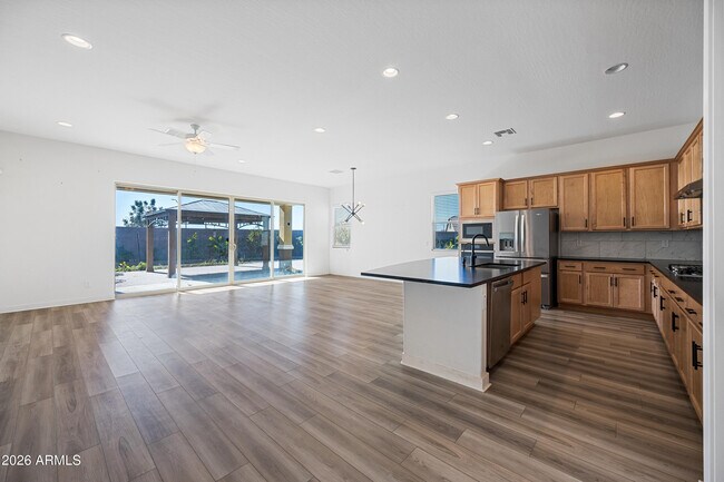 Foto del edificio - 20320 S 230th Pl