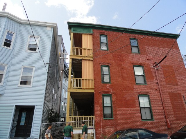Building Photo - 96 Federal St