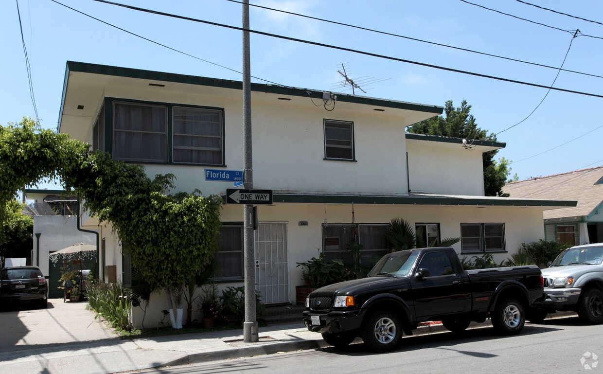 Primary Photo - 1346 E Florida St