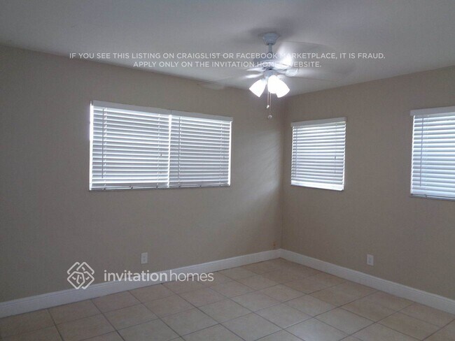Foto del edificio - 2858 SW 4th Ct