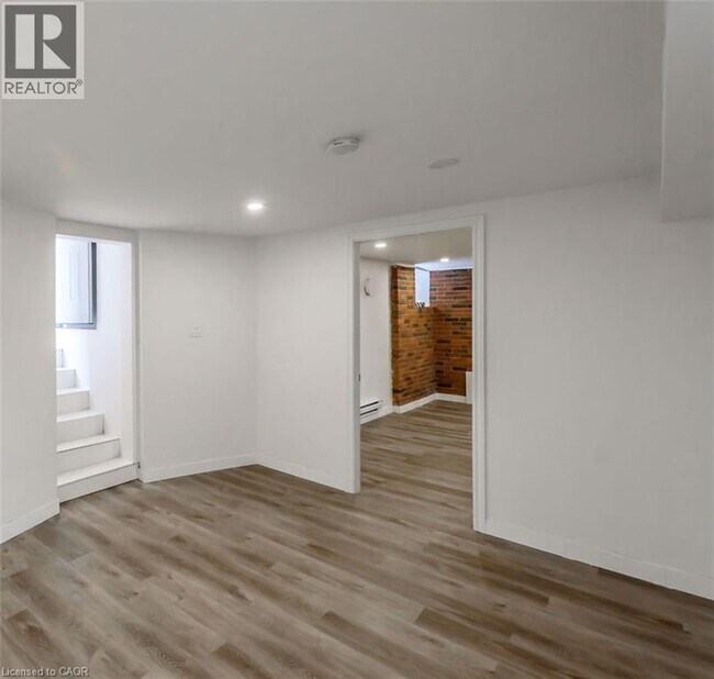 Building Photo - 191 Sherman Ave S